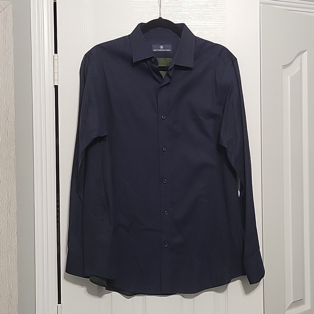 Hart Schaffner Marx Men's Button Down. SZ M